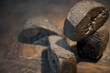 Philosopher's Stones, 1999